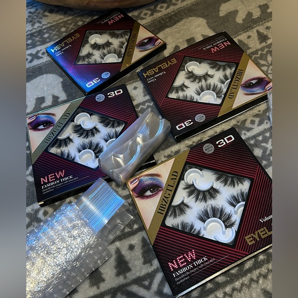 bundle lashes all new and cases - Picture 1 of 1